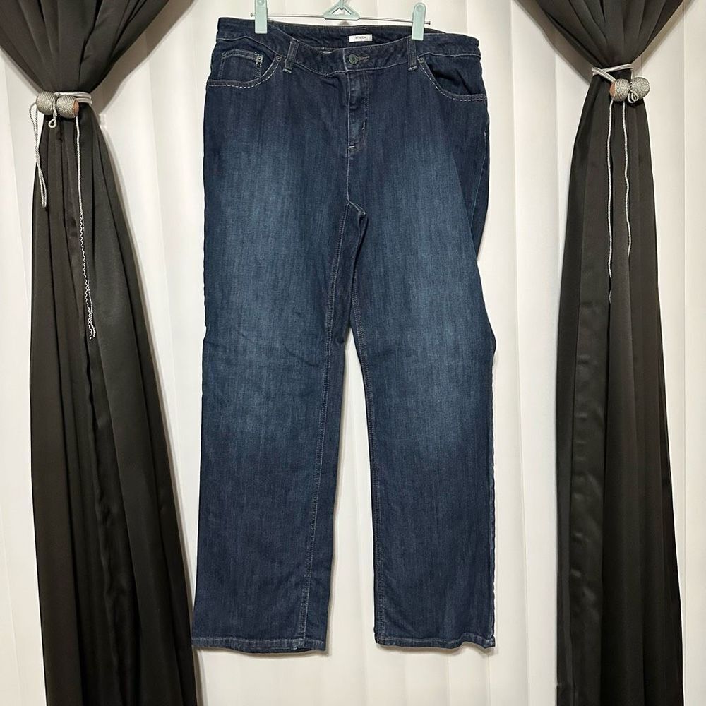 Liz Claiborne stretch denim blue jeans